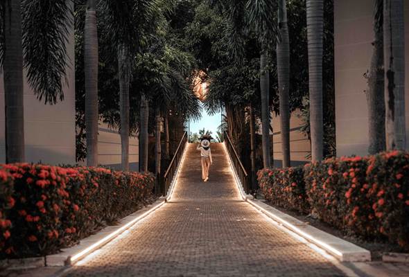 Sun Siyam Pasikudah Walkway