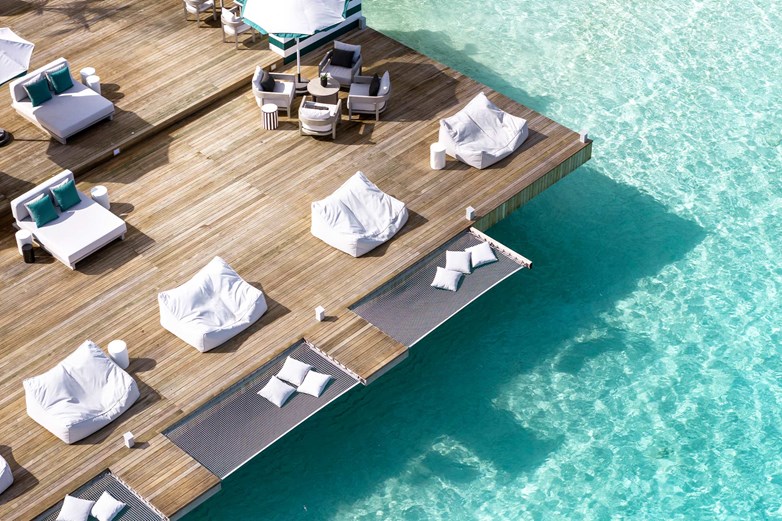 Sun Siyam Vilu Reef’s Nautilus Bar Returns - An Icon Reimagined