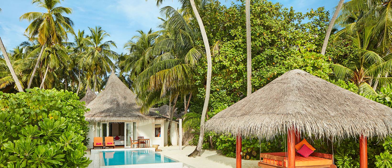Beach Villa with Pool