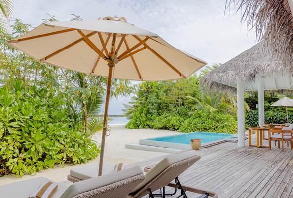 King Beach Suite