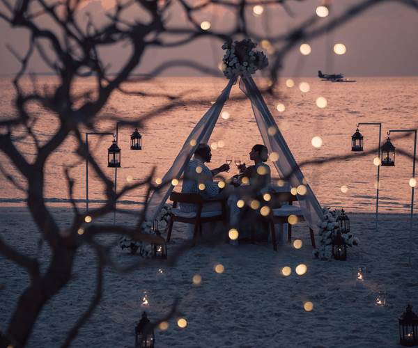 Sun Siyam Iru Veli Romantic beach dinner