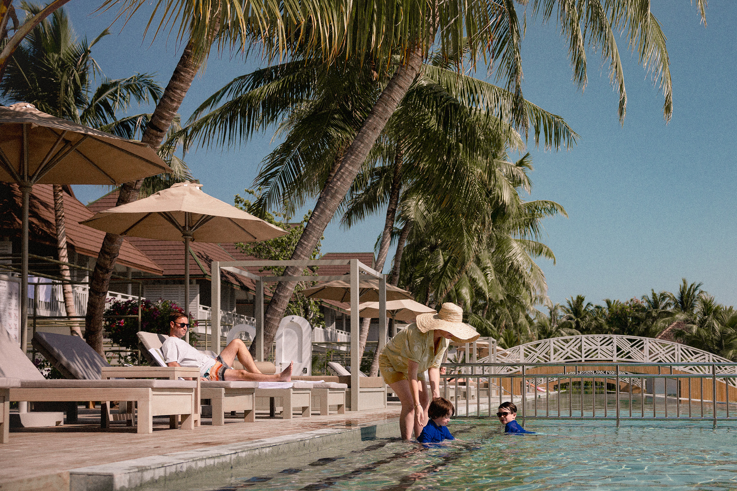 SSO Beach Pavilion Life Style Family 11 R