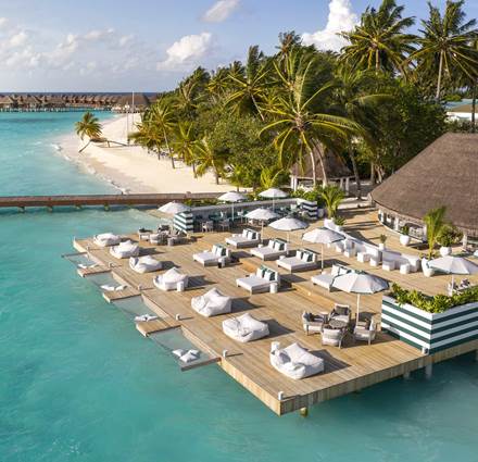 Nautilus Bar Sun Siyam Vilu Reef