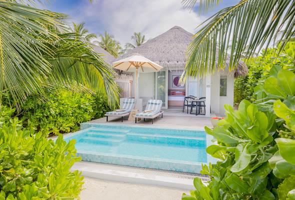Beach Suite with Pool Exterior_3
