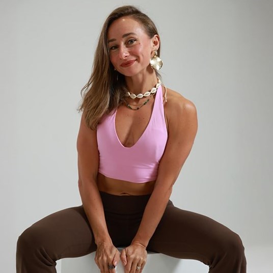 Marina E