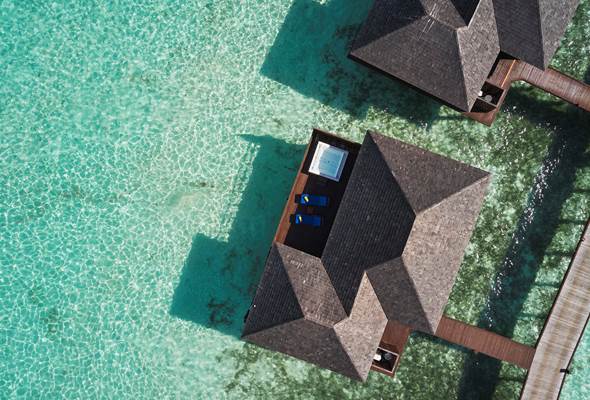 Olhuveli Prestige Jacuzzi Water Villa Aerial