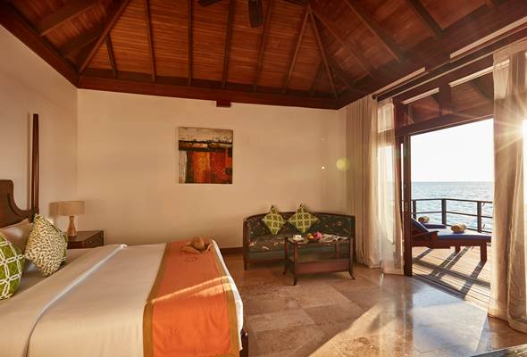 Sun Siyam Olhuveli Deluxe Water Villa Bedroom