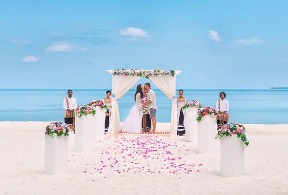 Sun Siyam Olhuveli Wedding Venue