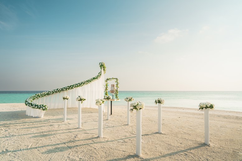 Bespoke Wedding on Sandbank