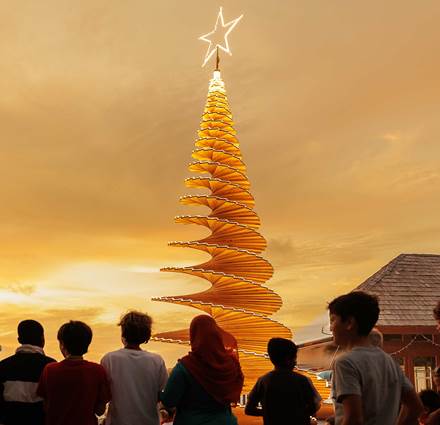 Sun Siyam Olhuveli Christmas Tree Lighting for Festive