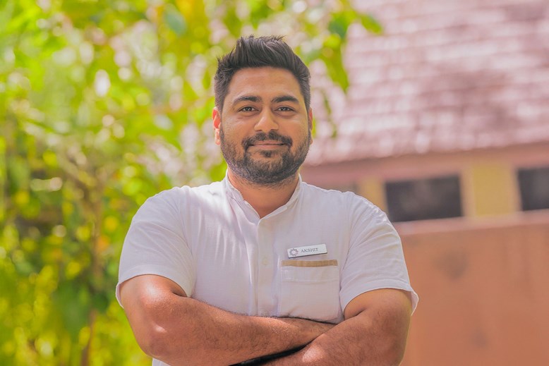 Akshit Dhar At Sun Siyam Olhuveli