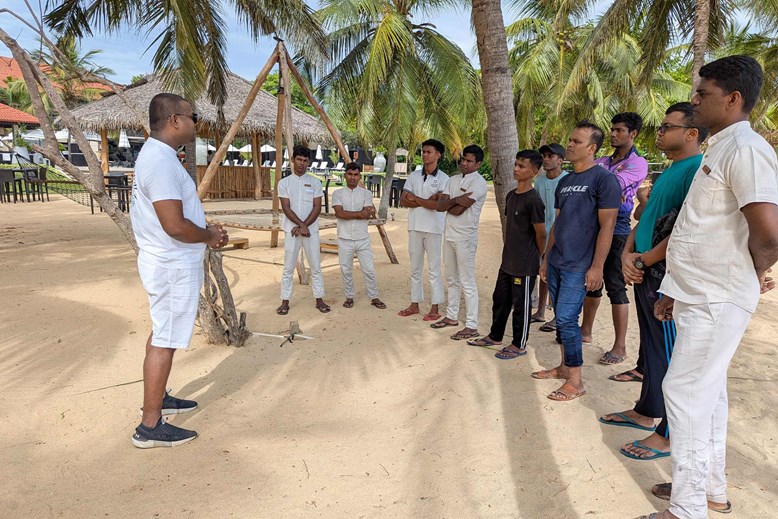 Beach Clean up at Pasikudah