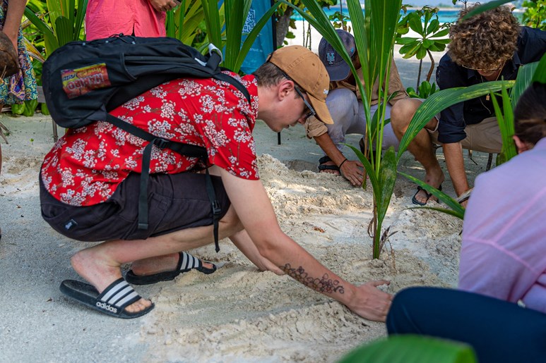 Sun Siyam Vilu Reef hosts Sustainability Educational Program