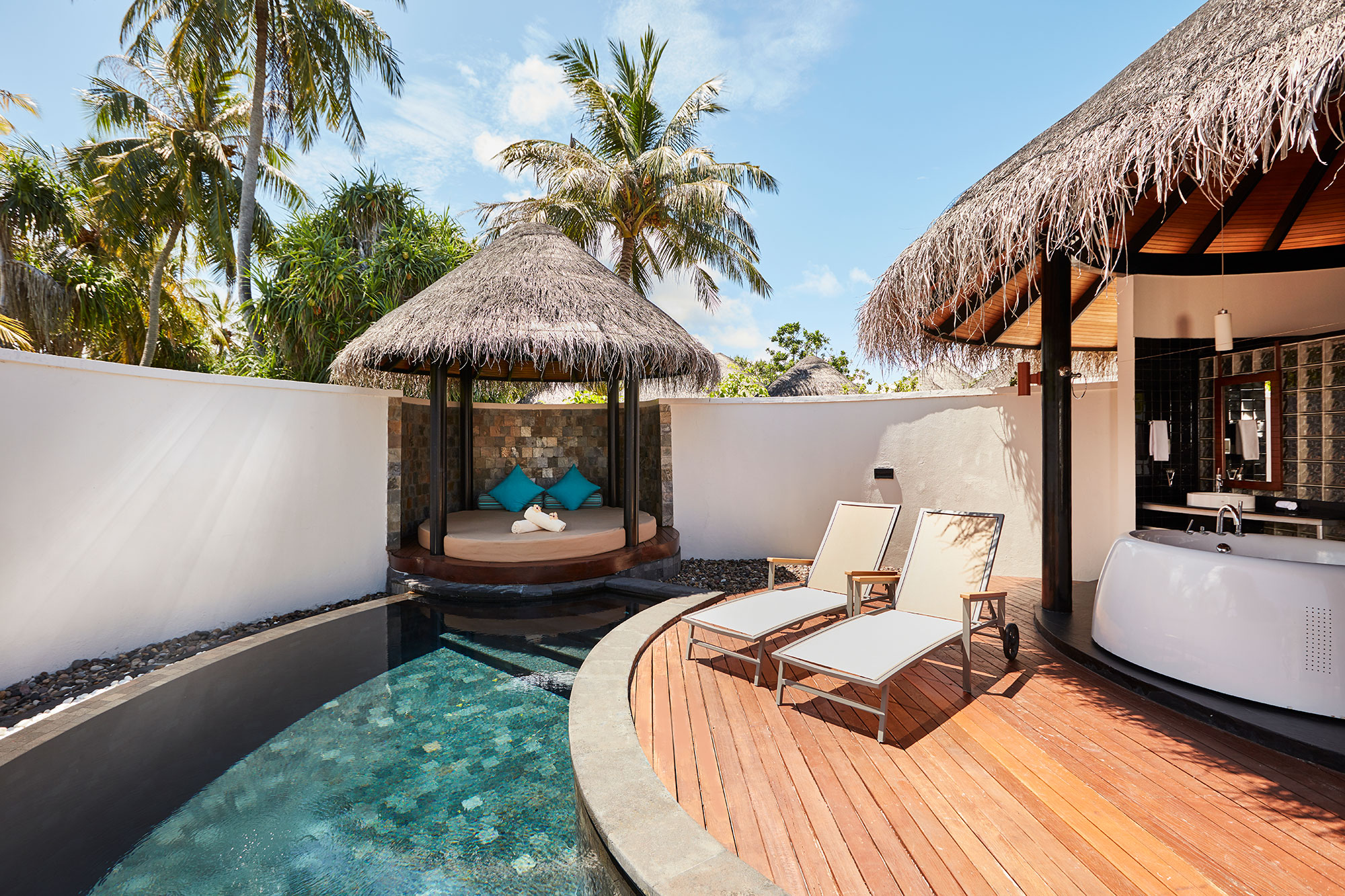 Irufushi Pool Beach Villa 0021