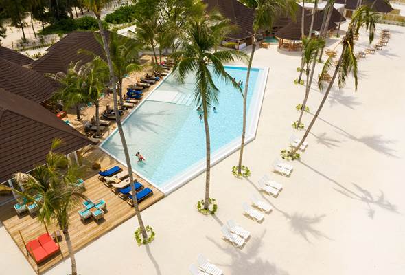 Aerial View of Dream Bar Pool_2