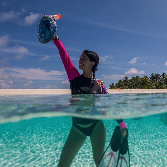 Snorkeling at Vilu Reef_2