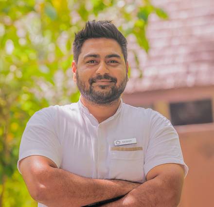 Akshit Dhar At Sun Siyam Olhuveli