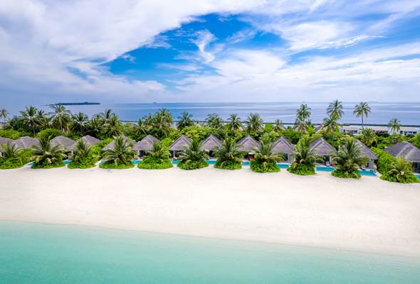 Beach Suite with Pool Aerial